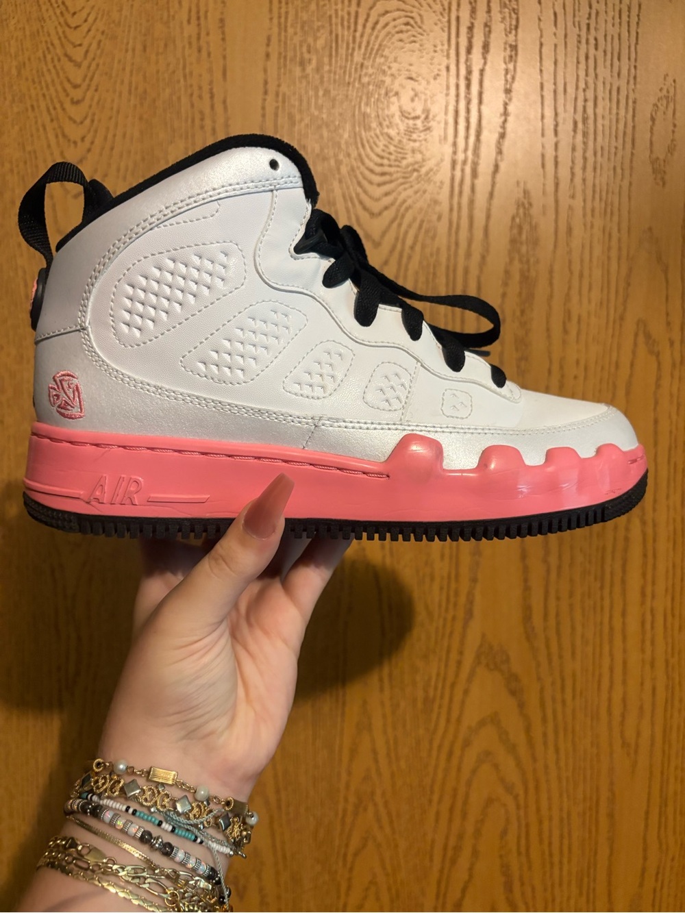 White High-Top Sneakers with Pink Midsole